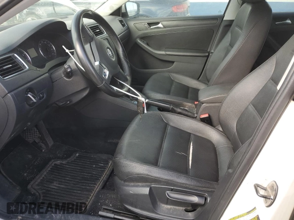 2012 Volkswagen Jetta SE z VIN 3VWDX7AJ7CM463135, wystawiony jako Copart lot #53800555 z przebiegiem 118 341 mil mil oraz Szkoda całkowita • Salvage title. Historia ofert i sprzedaży dostępna na DreamBid. Obrazek 7.
