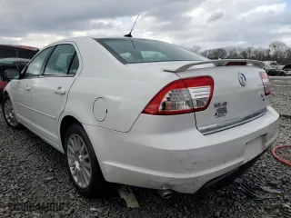 2007 Mercury Milan Premier with VIN 3MEHM081X7R658700, listed as a Copart auction lot 43559635 with 109,824 mi miles and Salvage Title. Bid and sale history available at carsss.com. Image 2.