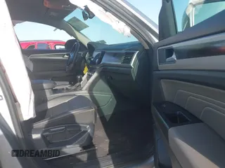 2021 Volkswagen Atlas SE z VIN 1V2LP2CA1MC538847, wystawiony jako IAAI lot #42134093 z przebiegiem 66 678 mil mil oraz . Historia ofert i sprzedaży dostępna na DreamBid. Obrazek 5.
