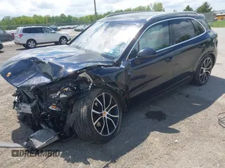 2020 Porsche Cayenne z VIN WP1AA2AYXLDA02335, wystawiony jako IAAI lot #42274256 z przebiegiem 69 113 mil mil oraz . Historia ofert i sprzedaży dostępna na DreamBid. Obrazek 2.