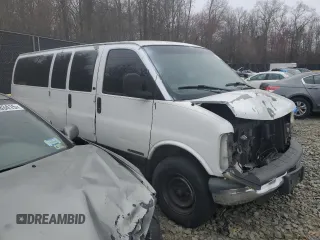 2002 Chevrolet Express with VIN 1GAHG39RX21192437, listed as a Copart auction lot 49140035 with 195,434 mi miles and Salvage Title. Bid and sale history available at carsss.com. Image 4.