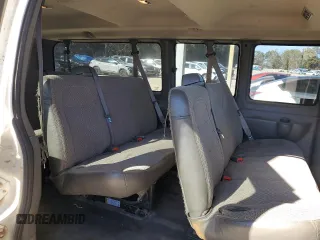 2015 Chevrolet Express Passenger LT с VIN 1GAZG1FG8F1107967, выставлен на аукционе Copart как лот 80240024 с пробегом 72 393 миль миль и Чистый • Clean title. История ставок и продаж доступна на DreamBid. Изображение 10.