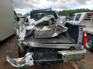 2015 Ford F-250 XLT z VIN 1FT7X2B60FEB85184, wystawiony jako Copart lot #56344665 z przebiegiem 195 598 mil mil oraz Szkoda całkowita • Salvage title. Historia ofert i sprzedaży dostępna na DreamBid. Obrazek 6.