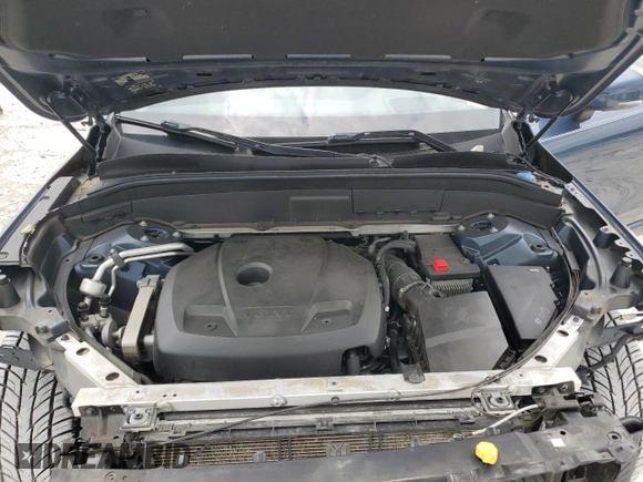 2018 Volvo XC90 Momentum with VIN YV4A22PK7J1321625, listed as a Copart auction lot 59296315 with 82,160 mi miles and Salvage title. Bid and sale history available at DreamBid. Image 12.