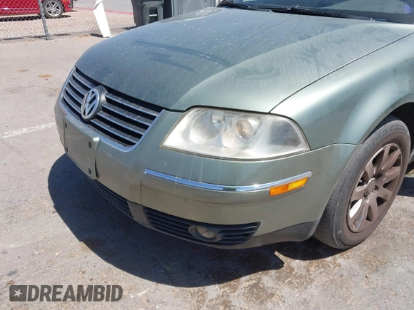 2003 Volkswagen Passat GLS z VIN WVWVD63B93E166356, wystawiony jako IAAI lot #41963408 z przebiegiem 201 788 mil mil oraz . Historia ofert i sprzedaży dostępna na DreamBid. Obrazek 6.