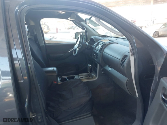 2012 Nissan Pathfinder SV with VIN 5N1AR1NN2CC626622, listed as a IAAI auction lot 41672948 with 135,751 mi miles. Bid and sale history available at carsss.com. Image 5.