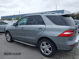 2012 Mercedes-Benz M ML 350 with VIN 4JGDA5HB2CA022335, listed as a IAAI auction lot 42045828 with 162,328 mi miles. Bid and sale history available at carsss.com. Image 3.