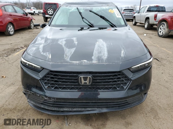 2024 Honda Accord LX z VIN 1HGCY1F2XRA041135, wystawiony jako Copart lot #51101845 z przebiegiem 13 648 mil mil oraz Nie do naprawy • Non repairable. Historia ofert i sprzedaży dostępna na DreamBid. Obrazek 5.