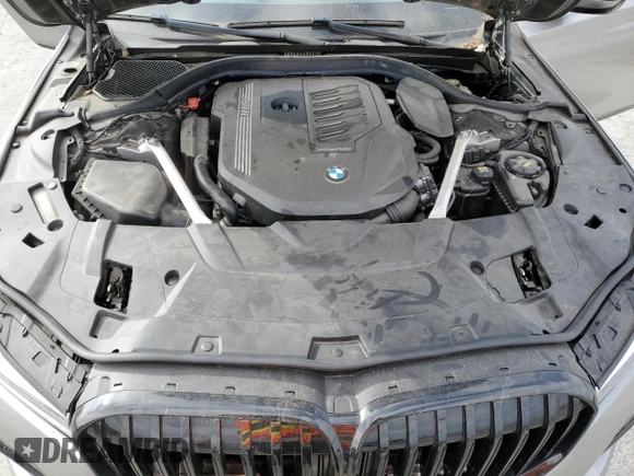 2022 BMW 7 Series 740i with VIN WBA7T2C02NCG97593, listed as a Copart auction lot 61861765 with 27,637 mi miles and Clean title. Bid and sale history available at DreamBid. Image 11.