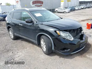 2015 Nissan Rogue SL with VIN 5N1AT2MV4FC854201, listed as a IAAI auction lot 42127639 with 146,760 mi miles and . Bid and sale history available at carsss.com. Image 1.