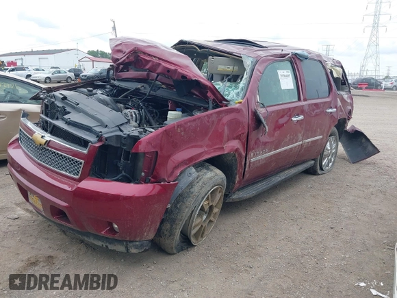 2009 Chevrolet Tahoe LTZ with VIN 1GNFK33039J120407, listed as a IAAI auction lot 39586085 with 247,429 mi miles and . Bid and sale history available at DreamBid. Image 2.