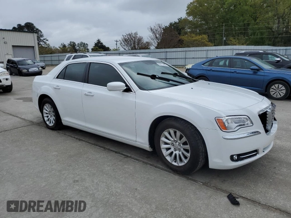 2013 Chrysler 300 with VIN 2C3CCAAG7DH589334, listed as a Copart auction lot 50771495 with 170,556 mi miles and Salvage Title. Bid and sale history available at carsss.com. Image 4.