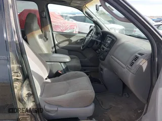 2001 Mazda Tribute LX with VIN 4F2CU08191KM27990, listed as a IAAI auction lot 41487001 with 209,394 mi miles and . Bid and sale history available at carsss.com. Image 5.
