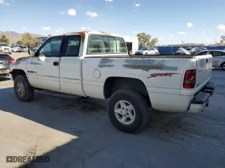 1996 Dodge Ram 1500 with VIN 3B7HF13Z3TG167034, listed as a Copart auction lot 72042524 with 211,593 mi miles and Salvage Title. Bid and sale history available at carsss.com. Image 2.