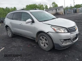 2016 Chevrolet Traverse LT z VIN 1GNKVHKD4GJ247123, wystawiony jako IAAI lot #42262626 z przebiegiem 126 189 mil mil oraz . Historia ofert i sprzedaży dostępna na DreamBid. Obrazek 1.