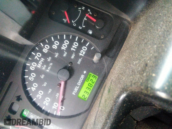 1999 Isuzu Trooper S z VIN JACDJ58XXX7904757, wystawiony jako IAAI lot #41730227 z przebiegiem 233 823 mil mil oraz . Historia ofert i sprzedaży dostępna na DreamBid. Obrazek 7.
