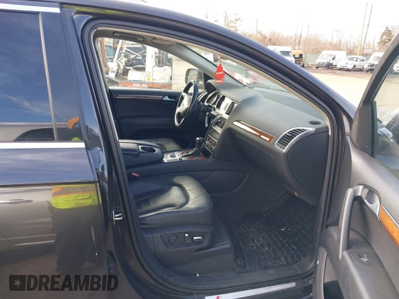 2014 Audi Q7 3.0T S line Prestige with VIN WA1DGAFEXED002838, listed as a IAAI auction lot 41666474 with 102,096 mi miles. Bid and sale history available at carsss.com. Image 5.