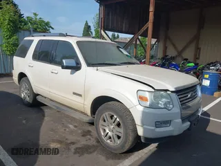 2008 Ford Explorer Limited z VIN 1FMEU75E28UA84071, wystawiony jako IAAI lot #42469696 z przebiegiem 268 251 mil mil oraz . Historia ofert i sprzedaży dostępna na DreamBid. Obrazek 1.