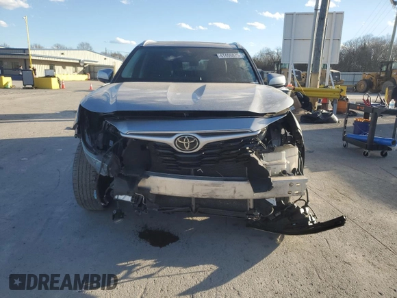 2023 Toyota Highlander L with VIN 5TDKDRAH0PS024781, listed as a Copart auction lot 47406875 with 73,981 mi miles and Clean title. Bid and sale history available at DreamBid. Image 5.