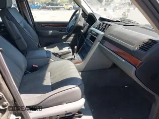 2000 Land Rover Range Rover with VIN SALPV1648YA431684, listed as a IAAI auction lot 41990185 with 130,210 mi miles and . Bid and sale history available at DreamBid. Image 5.