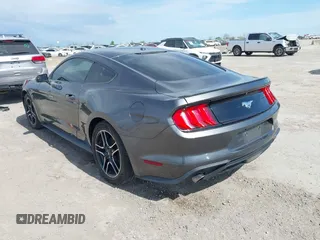 2018 Ford Mustang EcoBoost with VIN 1FA6P8TH5J5176543, listed as a IAAI auction lot 41896199 with 116,984 mi miles and . Bid and sale history available at carsss.com. Image 3.