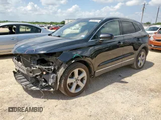 2017 Lincoln MKC Premiere with VIN 5LMCJ1C98HUL47678, listed as a Copart auction lot 59906715 with 133,904 mi miles and Salvage title. Bid and sale history available at DreamBid. Image 1.