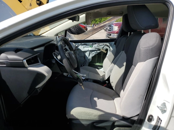 2021 Toyota Corolla LE with VIN JTDEPMAE5MJ132786, listed as a Copart auction lot 54755225 with 44,684 mi miles and Salvage Title. Bid and sale history available at DreamBid. Image 7.