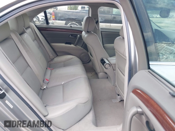 2007 Acura RL Technology с VIN JH4KB16637C001297, выставлен на аукционе IAAI как лот 41991707 с пробегом 128 000 миль миль и . История ставок и продаж доступна на DreamBid. Изображение 8.