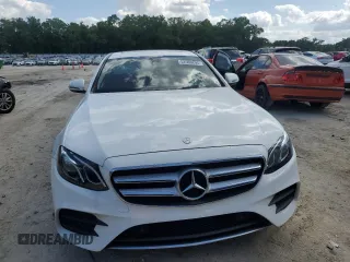 2017 Mercedes-Benz E 300 Luxury with VIN WDDZF4JB8HA150141, listed as a Copart auction lot 52560295 with 81,014 mi miles and Salvage Title. Bid and sale history available at DreamBid. Image 5.