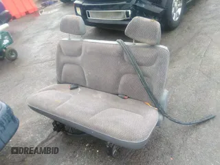 2008 Ford Econoline Cargo Commercial с VIN 1FTNE24W98DA82459, выставлен на аукционе IAAI как лот 37243283 с пробегом 263 214 миль миль и . История ставок и продаж доступна на DreamBid. Изображение 12.