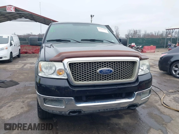 2004 Ford F-150 XLT with VIN 1FTPW14514KC04132, listed as a IAAI auction lot 41801246 with 224,488 mi miles. Bid and sale history available at carsss.com. Image 12.