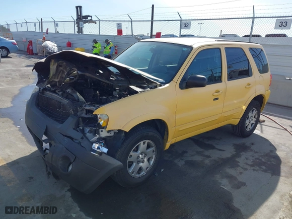 2007 Ford Escape Limited with VIN 1FMYU04127KA52766, listed as a IAAI auction lot 41835886 with 231,570 mi miles. Bid and sale history available at carsss.com. Image 18.