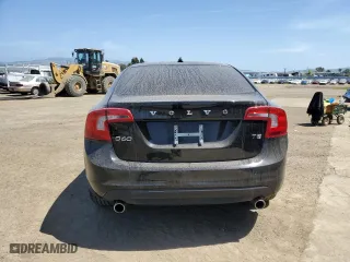 2013 Volvo S60 T5 Premier with VIN YV1612FS8D2211401, listed as a Copart auction lot 53580625 with 101,077 mi miles and Salvage Title. Bid and sale history available at carsss.com. Image 6.