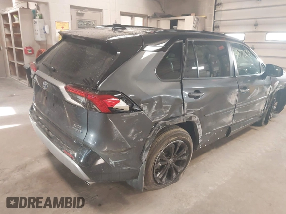 2024 Toyota RAV4 Hybrid XSE with VIN 2T3E6RFV6RW050017, listed as a IAAI auction lot 41775525 with 19,988 mi miles. Bid and sale history available at carsss.com. Image 4.