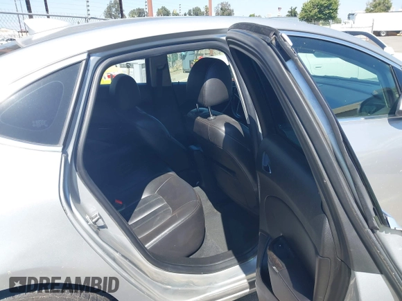 2016 Buick Verano Group z VIN 1G4PS5SK9G4142317, wystawiony jako IAAI lot #42304571 z przebiegiem 146 641 mil mil oraz . Historia ofert i sprzedaży dostępna na DreamBid. Obrazek 8.