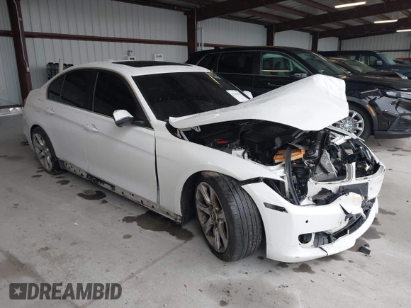 2015 BMW 3 Series 328i xDrive with VIN WBA3B3G55FNR86497, listed as a IAAI auction lot 42350645 with 56,688 mi miles and . Bid and sale history available at DreamBid. Image 1.