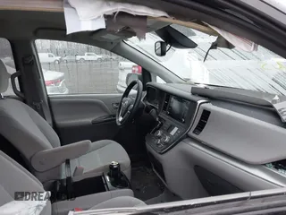 2019 Toyota Sienna LE Auto Access Seat with VIN 5TDKZ3DC6KS988342, listed as a IAAI auction lot 41456926 with 91,799 mi miles and . Bid and sale history available at DreamBid. Image 5.