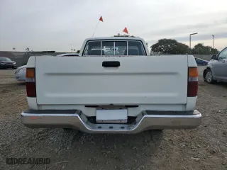 1993 Toyota 2WD Pickups DX with VIN JT4RN81P4P5168613, listed as a Copart auction lot 82611524 with 200,408 mi miles and Clean Title. Bid and sale history available at carsss.com. Image 10.