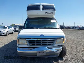 1996 Ford Econoline Cargo z VIN 1FDHS24H9THA55752, wystawiony jako IAAI lot #42052800 z przebiegiem 117 680 mil mil oraz . Historia ofert i sprzedaży dostępna na DreamBid. Obrazek 12.