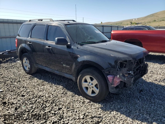 2011 Ford Escape Hybrid with VIN 1FMCU5K30BKC25365, listed as a Copart auction lot 61581755 with 272,941 mi miles and Salvage title. Bid and sale history available at DreamBid. Image 4.