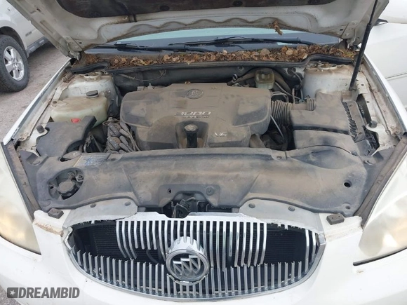 2008 Buick Lucerne CX with VIN 1G4HP57298U111715, listed as a IAAI auction lot 42001049 with 227,692 mi miles. Bid and sale history available at carsss.com. Image 10.