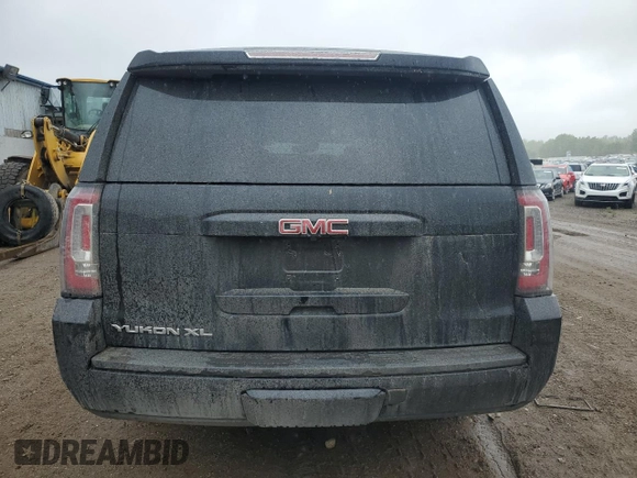 2019 GMC Yukon XL SLE z VIN 1GKS2FEC2KR204603, wystawiony jako Copart lot #57960055 z przebiegiem 68 463 mil mil oraz Czysty tytuł • Clean title. Historia ofert i sprzedaży dostępna na DreamBid. Obrazek 6.