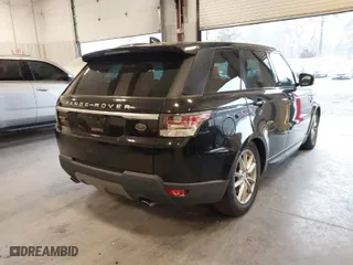 2017 Land Rover Range Rover Sport SE with VIN SALWG2FV8HA132698, listed as a IAAI auction lot 41644031 with 74,331 mi miles. Bid and sale history available at carsss.com. Image 4.