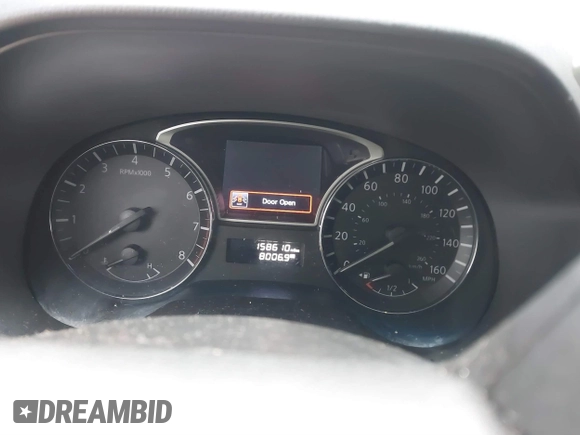 2013 Nissan Pathfinder SV with VIN 5N1AR2MMXDC668780, listed as a IAAI auction lot 41160795 with 158,610 mi miles. Bid and sale history available at carsss.com. Image 7.