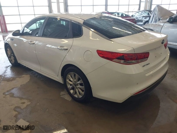 2018 Kia Optima LX with VIN 5XXGT4L36JG273964, listed as a IAAI auction lot 41552736 with 71,923 mi miles. Bid and sale history available at carsss.com. Image 3.