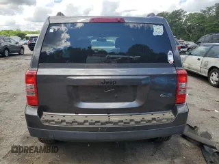 2014 Jeep Patriot Altitude z VIN 1C4NJPBA7ED894466, wystawiony jako Copart lot #54675025 z przebiegiem 110 716 mil mil oraz Szkoda całkowita • Salvage title. Historia ofert i sprzedaży dostępna na DreamBid. Obrazek 6.