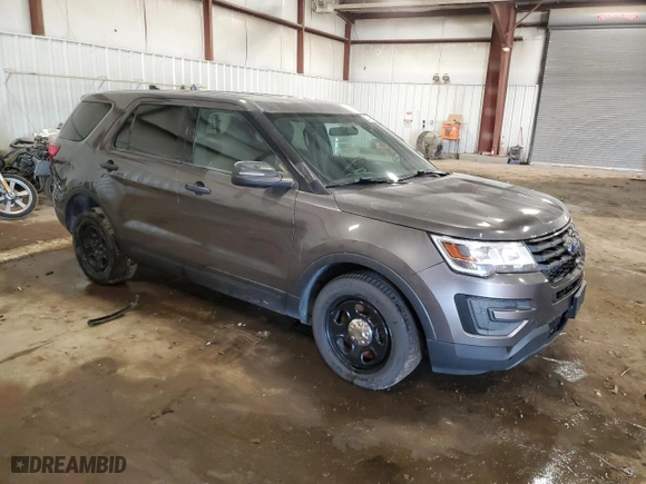 2017 Ford Police Interceptor Utility with VIN 1FM5K8AT3HGC58339, listed as a Copart auction lot 76998744 with 92,636 mi miles and Clean Title. Bid and sale history available at carsss.com. Image 4.
