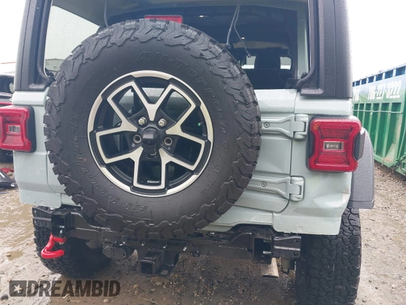 2024 Jeep Wrangler Rubicon with VIN 1C4PJXFG4RW160501, listed as a IAAI auction lot 42366618 with 16,515 mi miles and . Bid and sale history available at DreamBid. Image 6.