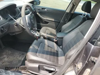 2013 Volkswagen Jetta S z VIN 3VW2K7AJXDM405009, wystawiony jako Copart lot #58663835 z przebiegiem 183 369 mil mil oraz Czysty tytuł • Clean title. Historia ofert i sprzedaży dostępna na DreamBid. Obrazek 7.