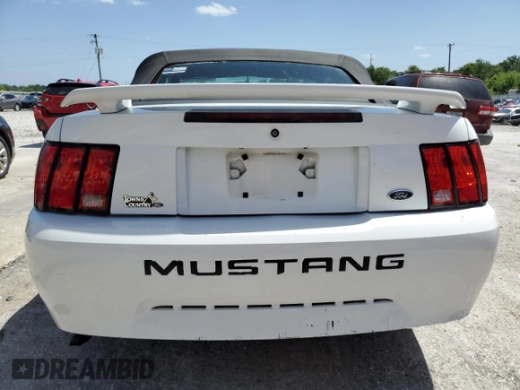 2004 Ford Mustang Deluxe with VIN 1FAFP44484F112788, listed as a Copart auction lot 58056134 with 190,207 mi miles and Non Repairable. Bid and sale history available at carsss.com. Image 6.